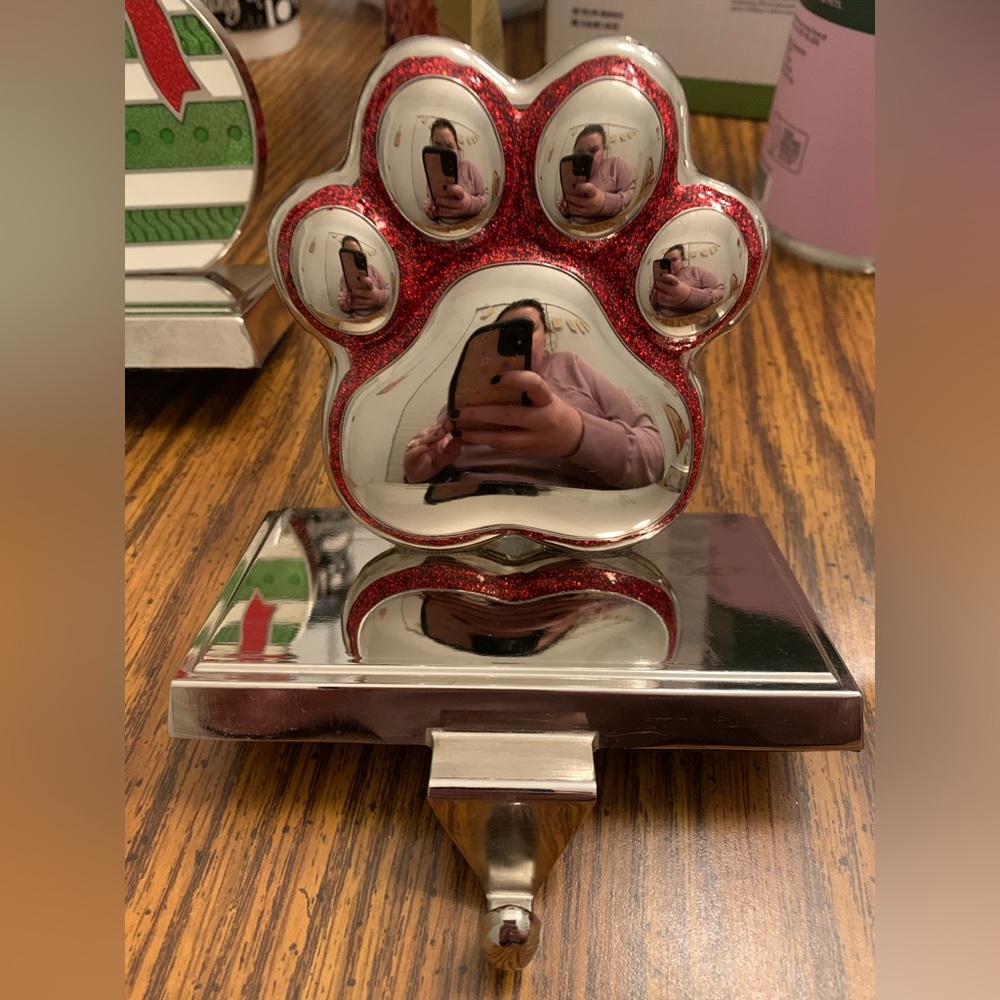 PET PAW PRINT XMAS STOCKING HOLDER